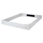 Цоколь для напольных шкафов 800х1000 с щеточным вводом, сер.