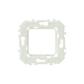 Адаптер Q45 для устройств скрытого монтажа